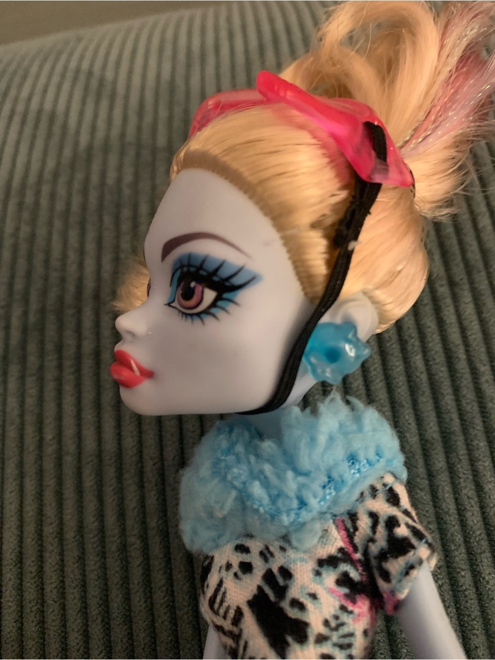Monster High Abbey Bominable - Picture 3 of 6